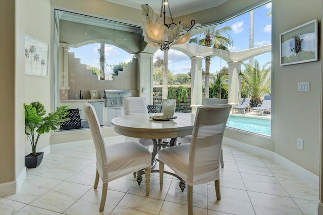 sunroom / solarium with sink