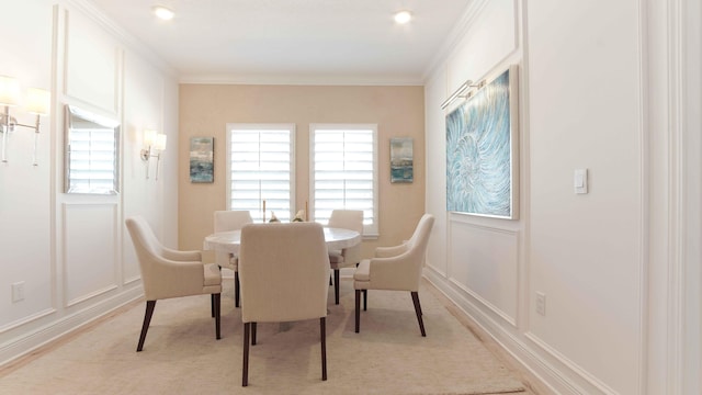 dining room with crown molding