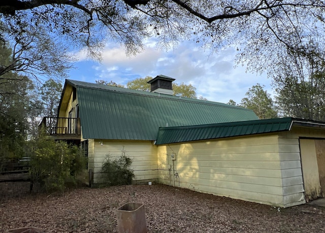 view of property exterior