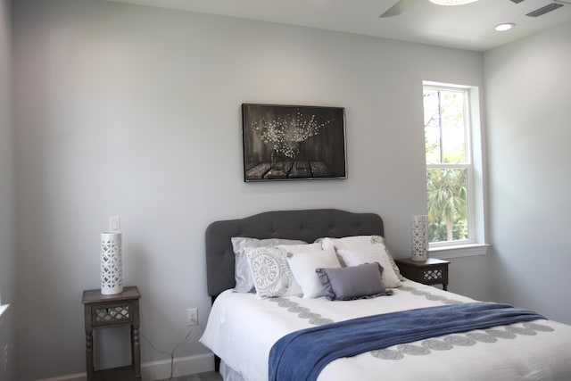 bedroom featuring ceiling fan