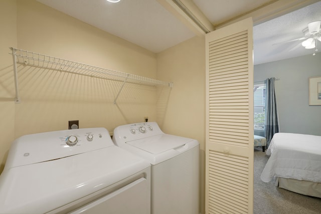 washroom with independent washer and dryer, carpet, hookup for an electric dryer, and ceiling fan