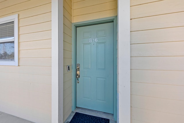 view of entrance to property