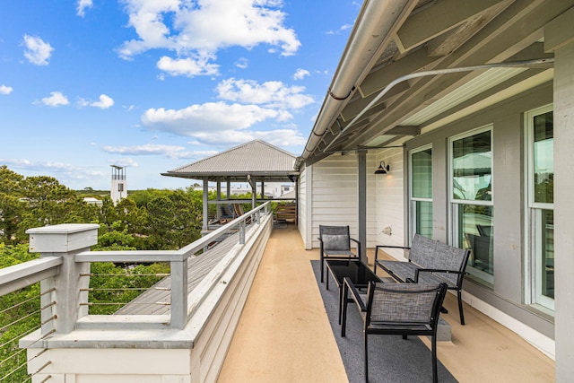 exterior space featuring a balcony