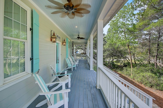 deck featuring ceiling fan