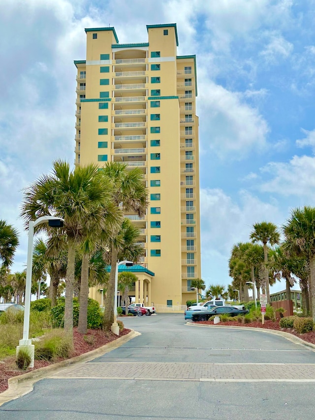 Listing photo 2 for 8477 Gulf Blvd Unit 101, Navarre FL 32566