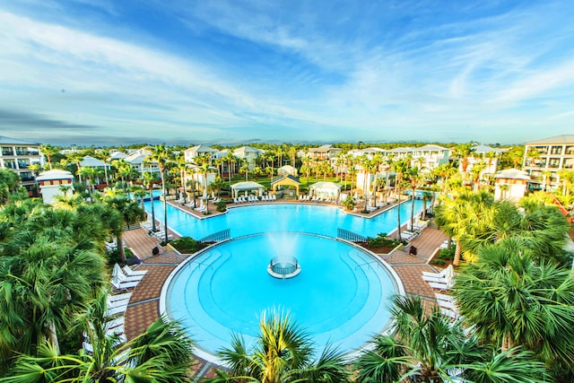 view of swimming pool