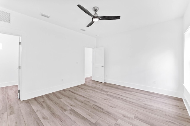 unfurnished room featuring ceiling fan and light hardwood / wood-style flooring