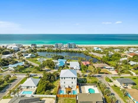 drone / aerial view featuring a water view