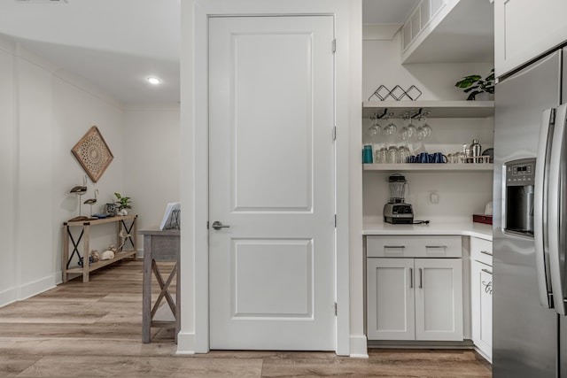 pantry with visible vents