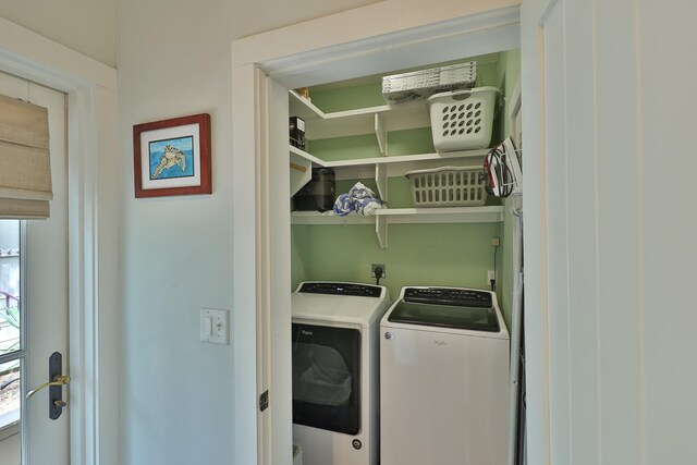 laundry area with washing machine and dryer and electric dryer hookup