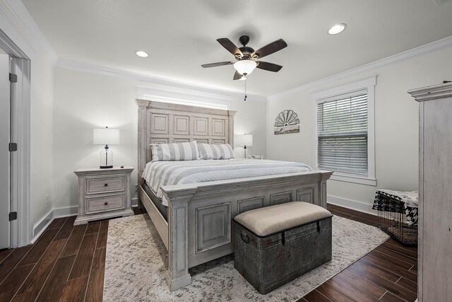 521 W Juniper Ave, Defuniak Springs, FL 32433 - bedroom with baseboards, wood finished floors, crown molding, recessed lighting, and ceiling fan
