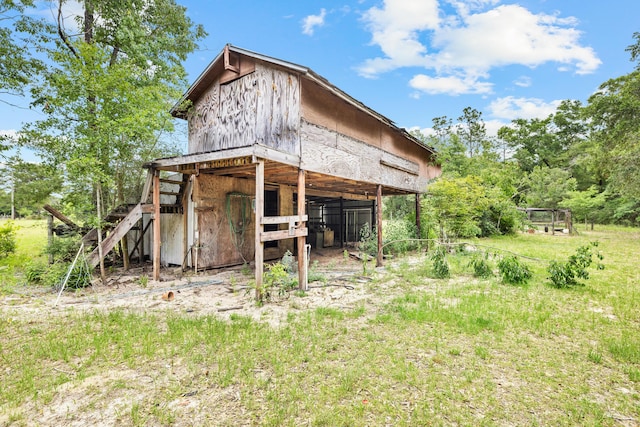 view of outdoor structure