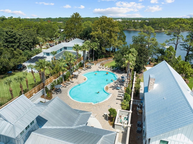 bird's eye view with a water view