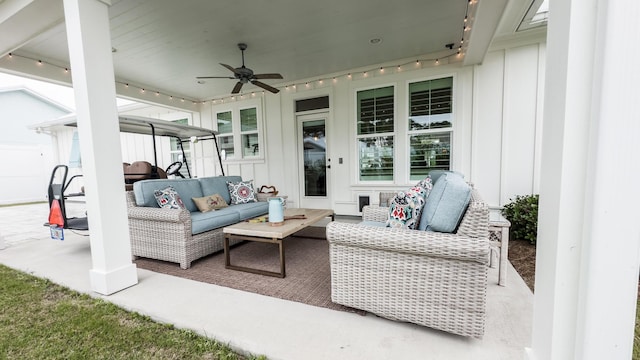 view of patio with outdoor lounge area and ceiling fan