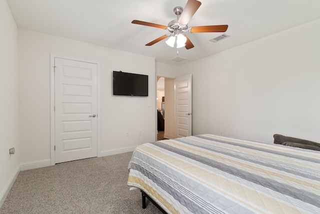 bedroom featuring carpet flooring and ceiling fan