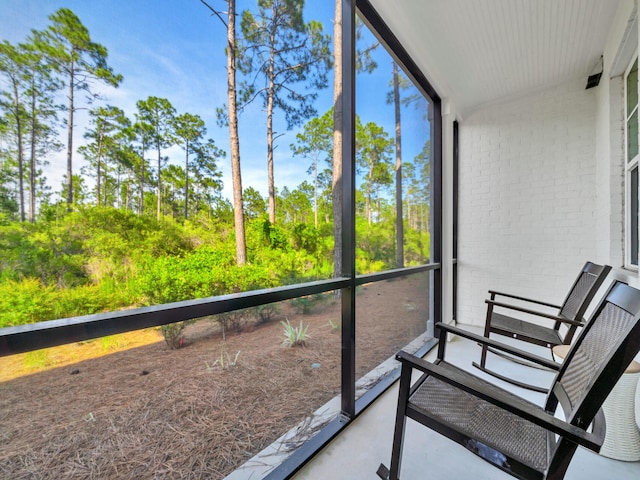 view of sunroom / solarium