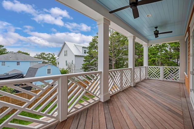 deck with ceiling fan