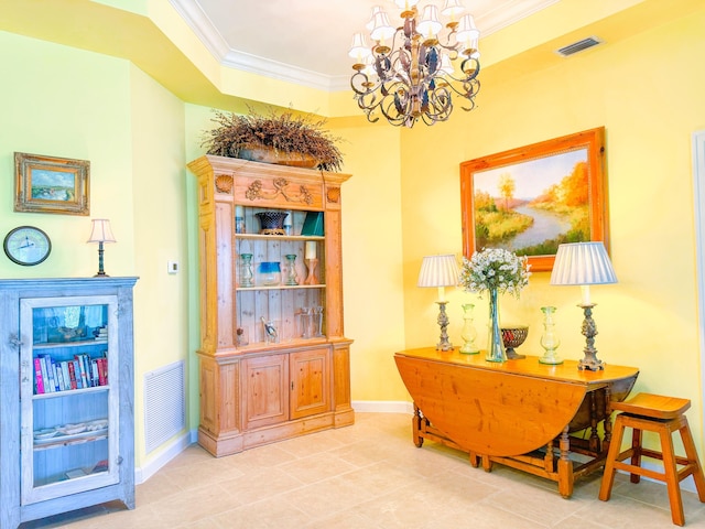 living area with a chandelier, visible vents, crown molding, and baseboards