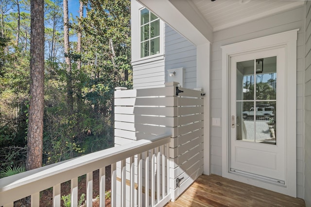 entrance to property featuring a balcony