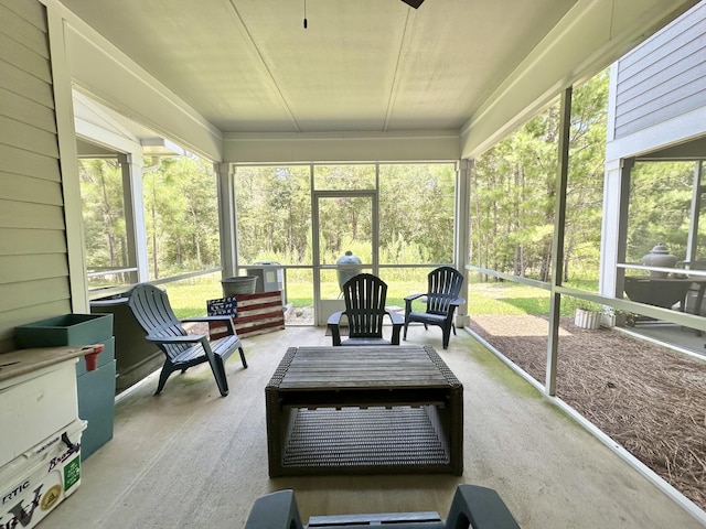 sunroom / solarium with a healthy amount of sunlight