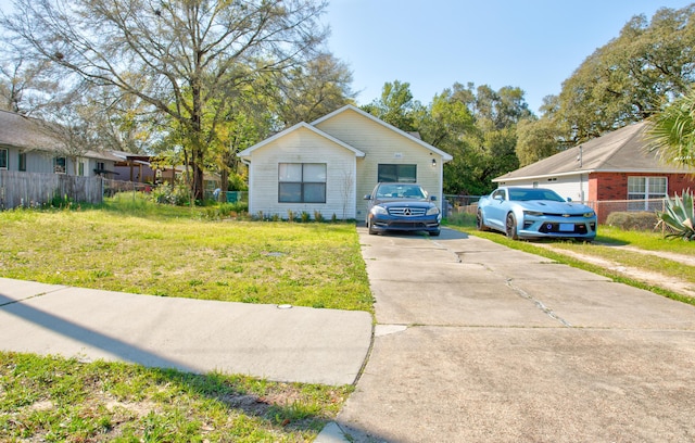 view of front of home with a front yard