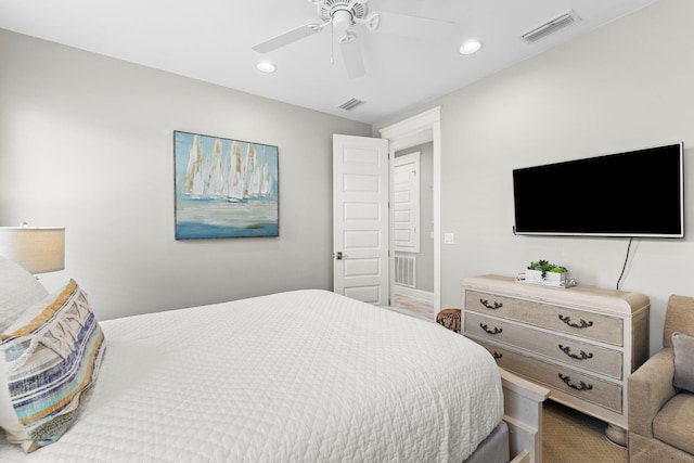 bedroom featuring ceiling fan