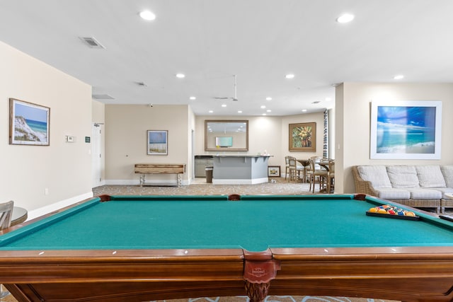 rec room with pool table