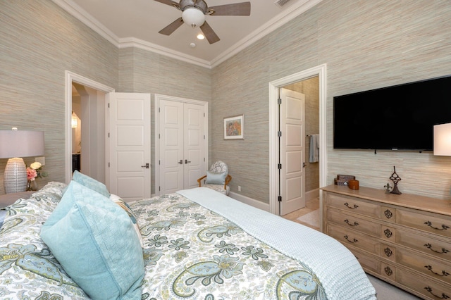 bedroom featuring ceiling fan and crown molding