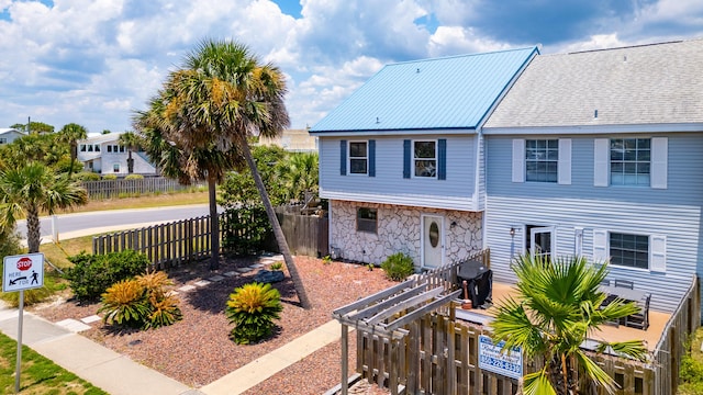 356 Billfish Ave Unit 8, Fort Walton Beach, FL 32548 - view of front of house with stone siding and fence