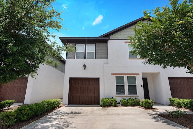 view of front of property featuring a garage