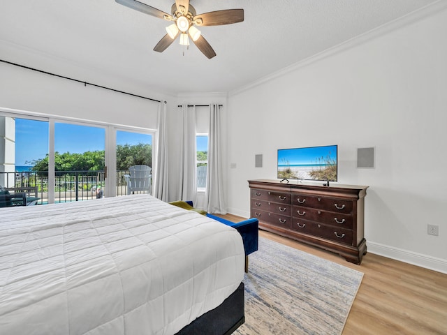 bedroom with access to exterior, light hardwood / wood-style flooring, ornamental molding, and ceiling fan