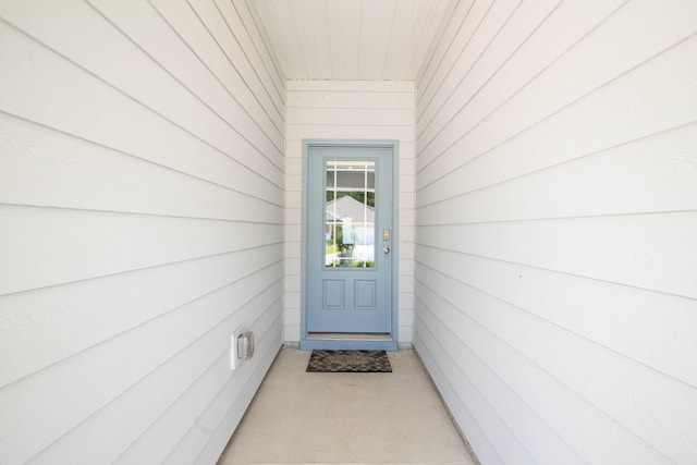 view of entrance to property