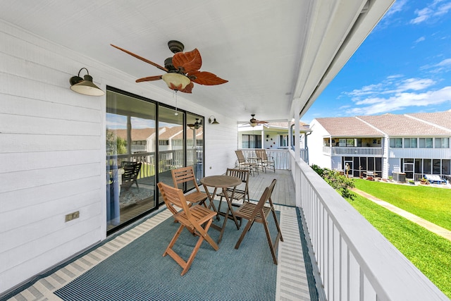 balcony with ceiling fan