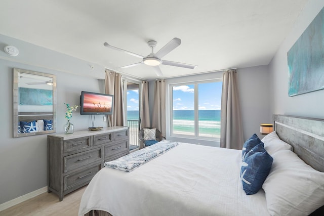 bedroom featuring light hardwood / wood-style floors and ceiling fan