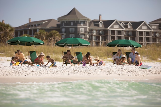 view of community featuring a view of the beach