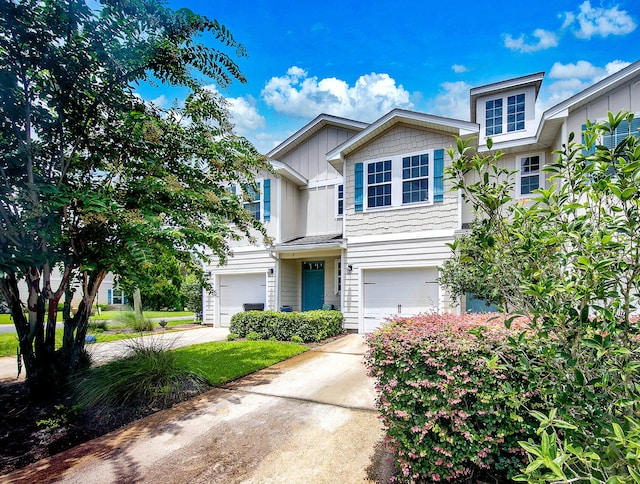 view of front of house with a garage