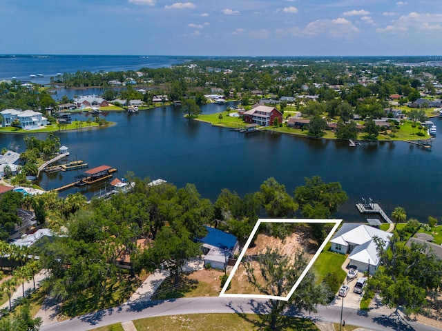 3713 Shoreline Cir, Panama City, FL 32405