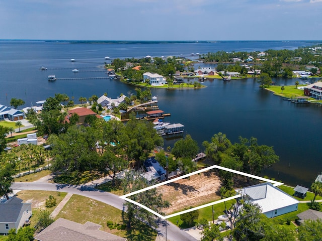 3713 Shoreline Cir, Panama City, FL 32405