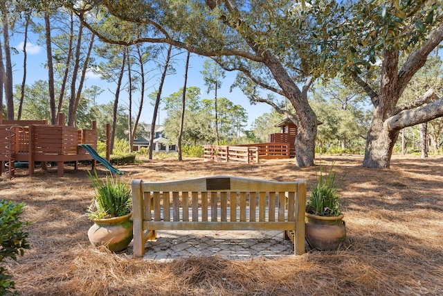 surrounding community with a playground