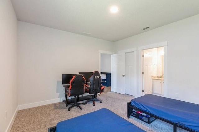 view of carpeted bedroom