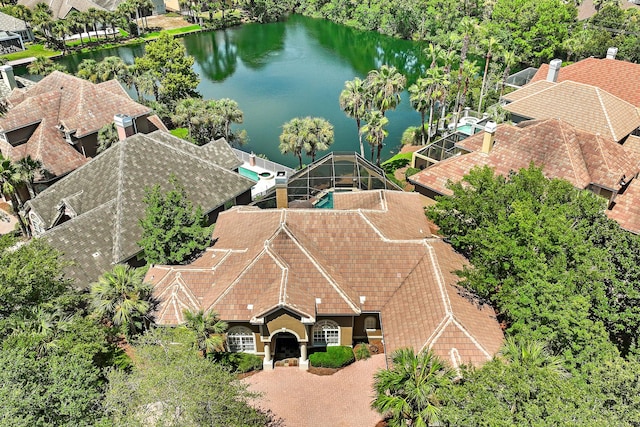 bird's eye view with a water view