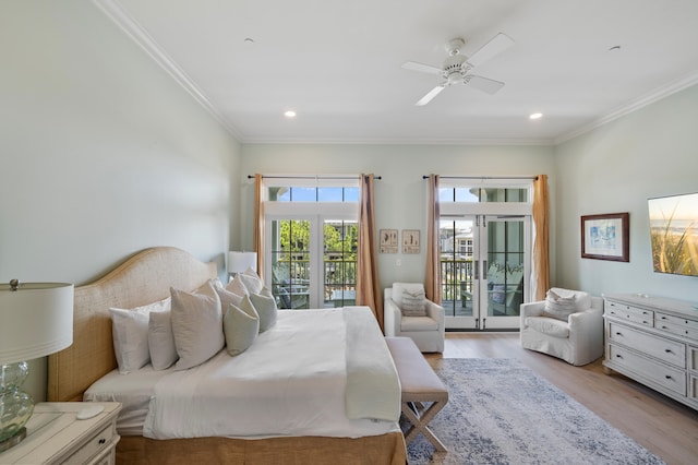 bedroom featuring crown molding, access to exterior, light wood-type flooring, and ceiling fan