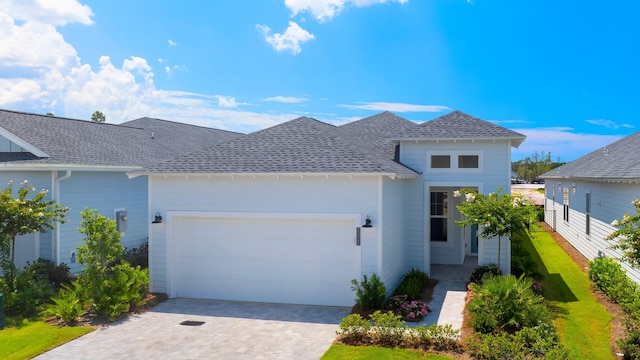 view of front of house featuring a garage