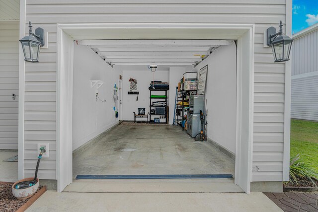 5736 Callaway Cir, Panama City, FL 32404 - view of garage