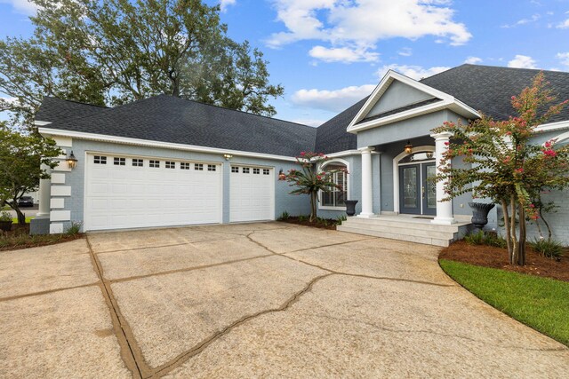 view of front facade with a garage