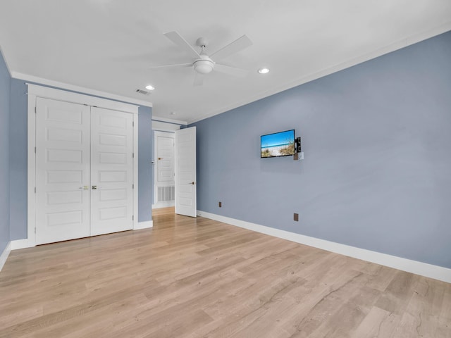 61 Sweet Breeze Dr, Santa Rosa Beach, FL 32459 - unfurnished bedroom featuring baseboards, recessed lighting, light wood finished floors, a closet, and a ceiling fan