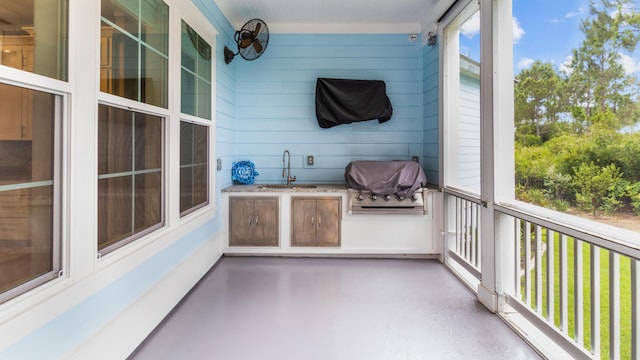 61 Sweet Breeze Dr, Santa Rosa Beach, FL 32459 - balcony with a sink and area for grilling