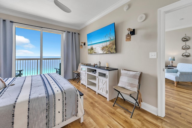 bedroom with ornamental molding, ceiling fan, access to exterior, and light wood-type flooring