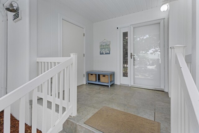 view of tiled foyer entrance