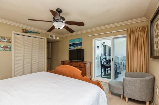 tiled bedroom featuring ornamental molding, access to outside, ceiling fan, visible vents, and a closet